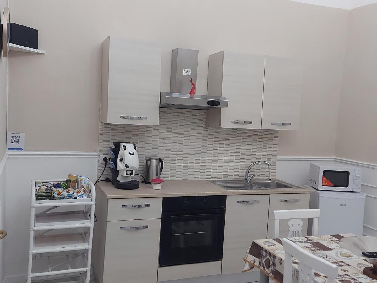 Casa Crystal Luisa Villa Torre Annunziata Bagian luar foto